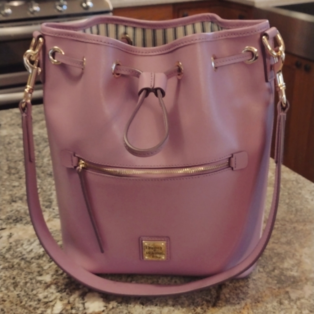 Dooney & Bourke mauve saffiano leather bucket bag